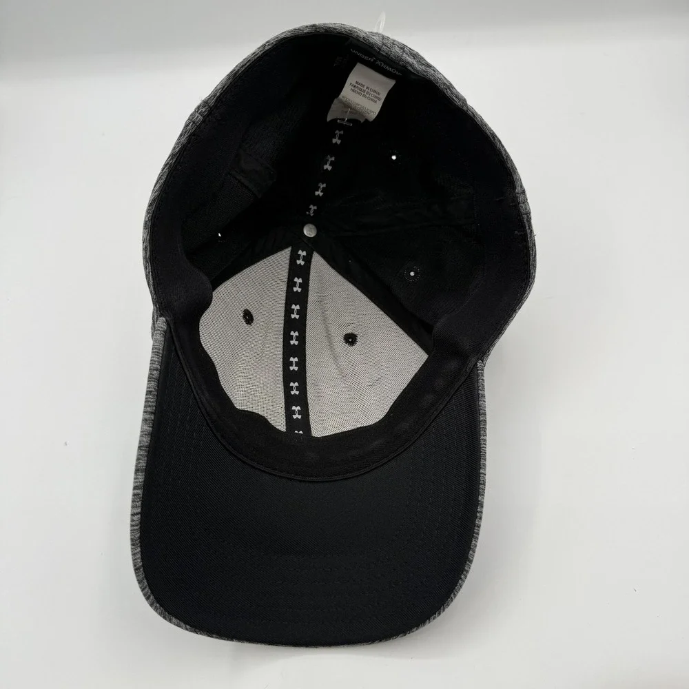 Under Armour Hat Cap Fitted Mens M/Large Gray Heathered Stretch‎ Baseball Sports